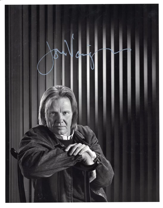 Jon Voight autograph
