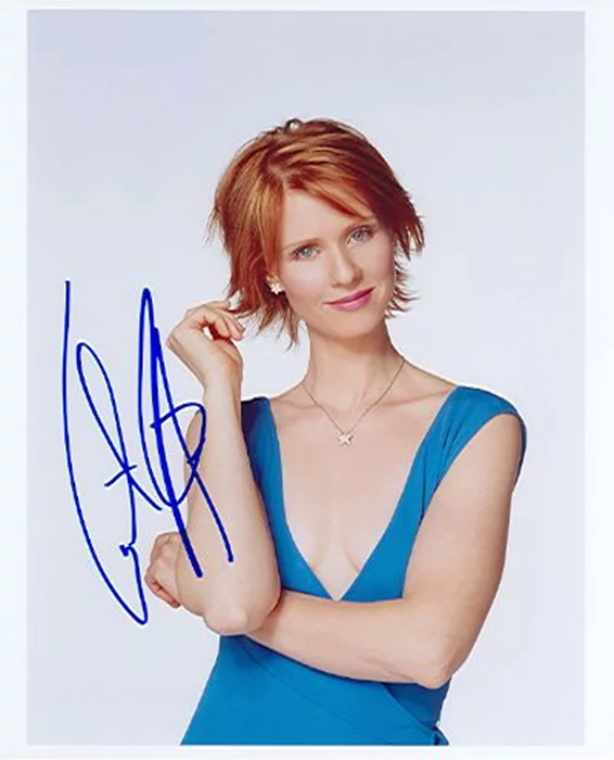 Cynthia Nixon autograph