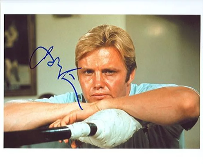 Jon Voight autograph
