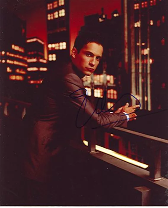 Enrique Murciano autograph