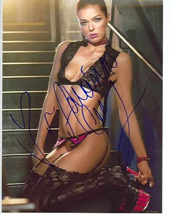 Adrianne Curry autograph