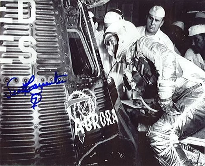 Scott Carpenter autograph
