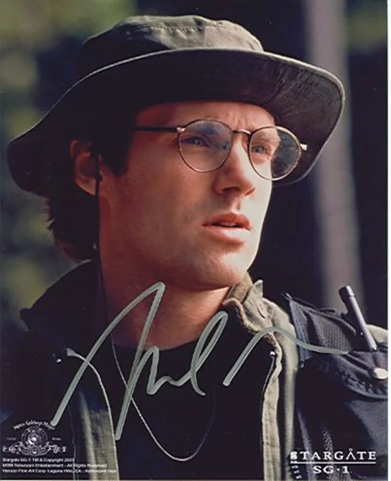 Michael Shanks autograph