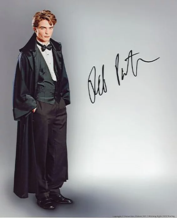 Robert Pattinson autograph