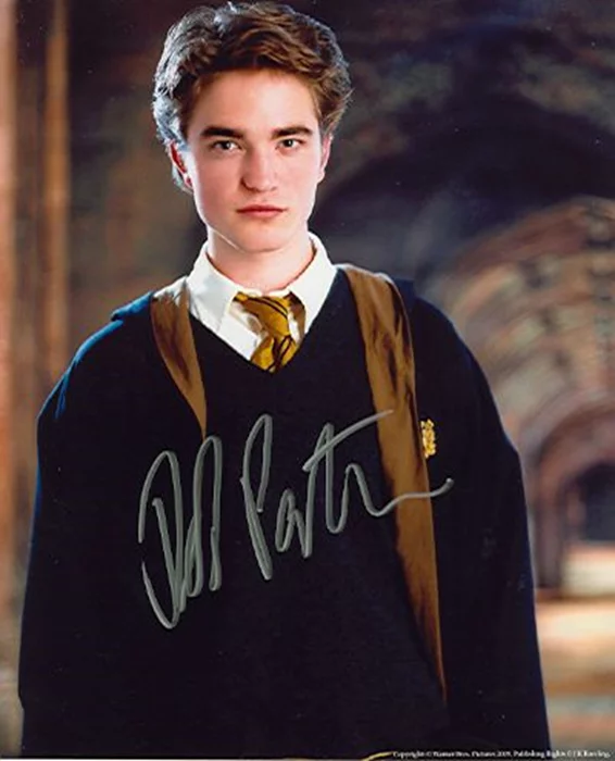 Robert Pattinson autograph