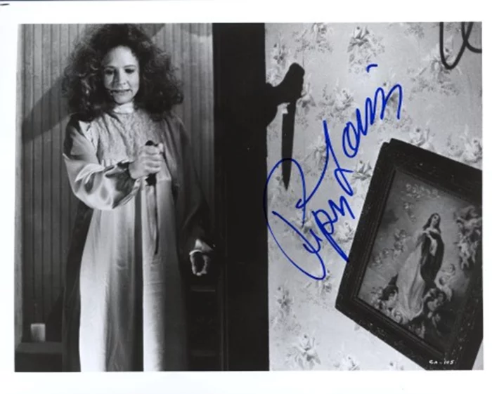 Piper Laurie autograph