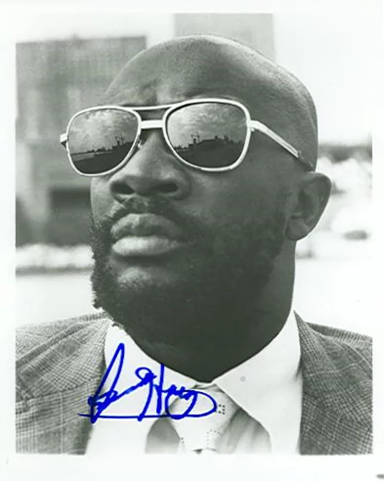 Isaac Hayes autograph
