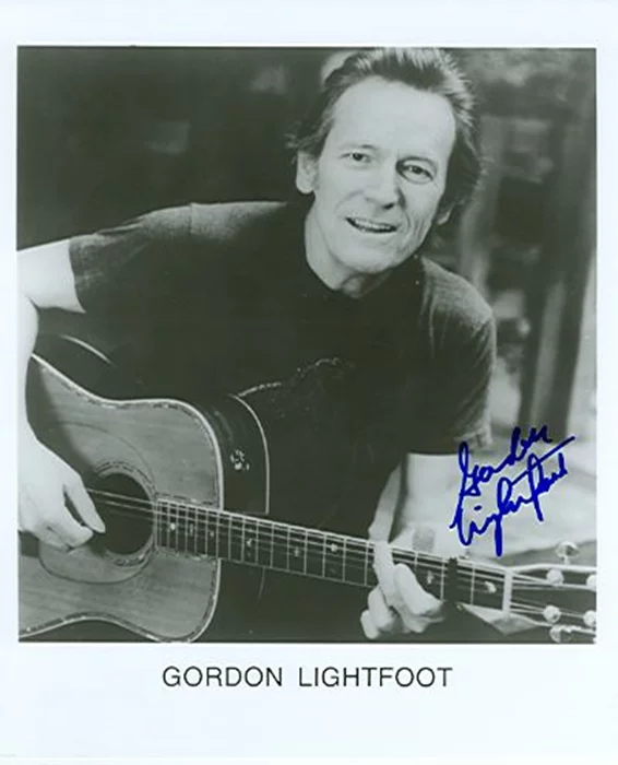 Gordon Lightfoot autograph