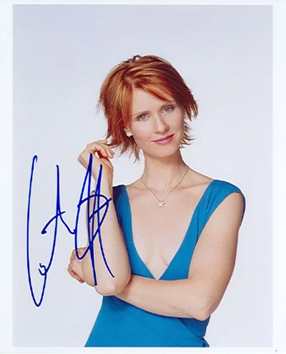 Cynthia Nixon autograph