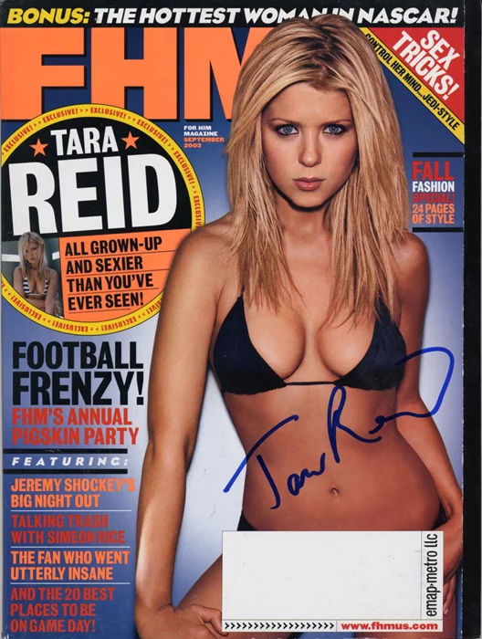 Tara Reid autograph