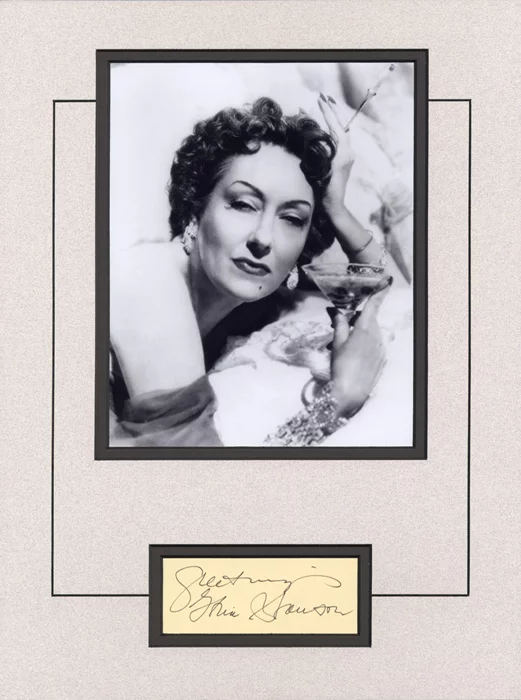 Gloria Swanson autograph