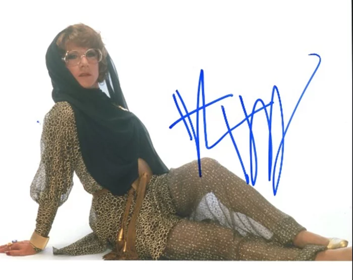 Dustin Hoffman autograph