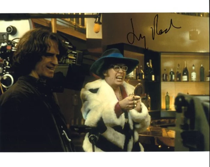 Jay Roach autograph