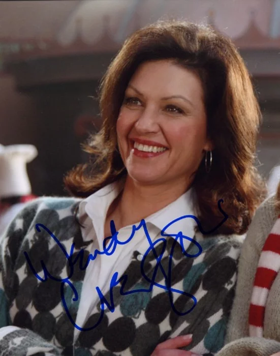 Wendy Crewson autograph
