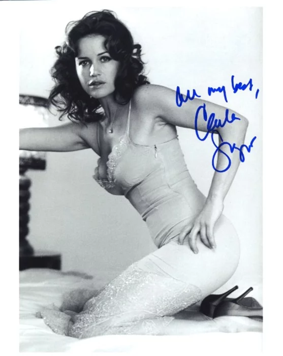 Carla Gugino autograph