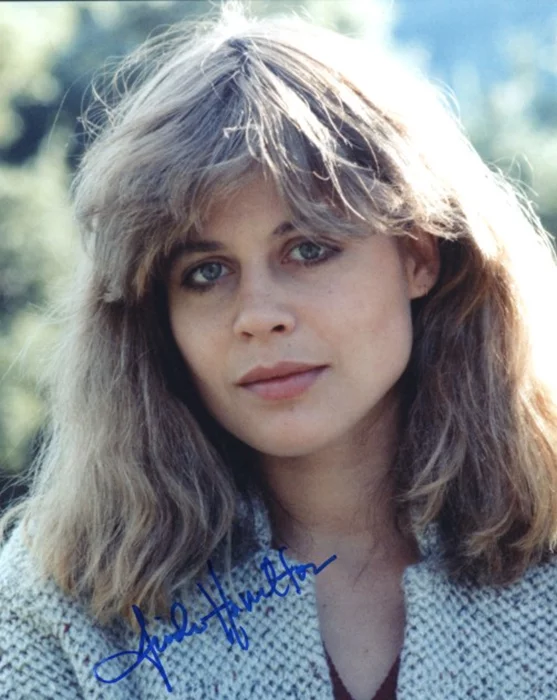 Linda Hamilton autograph