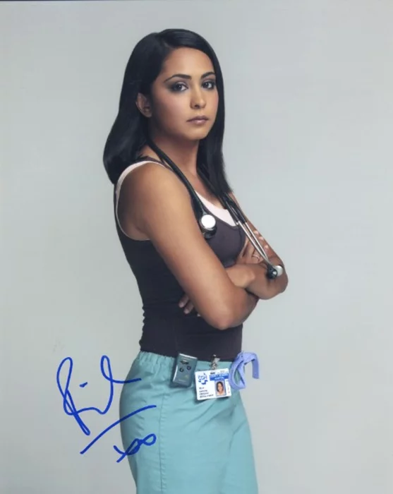 Parminder Nagra autograph