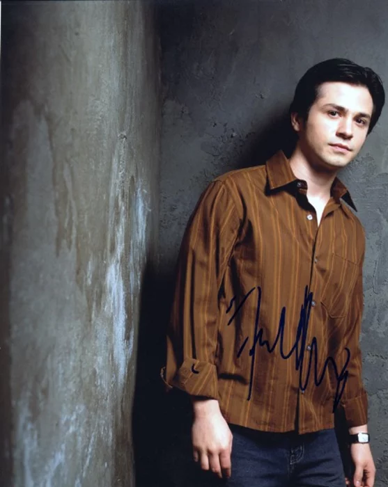 Freddy Rodriguez autograph