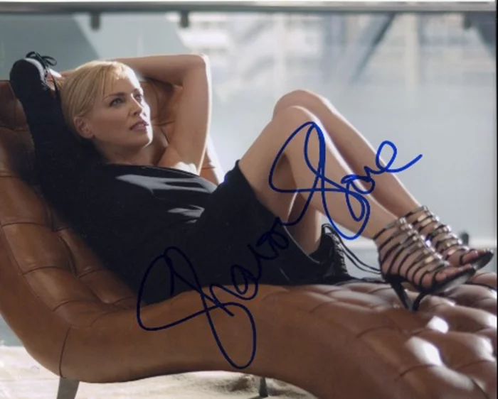 Sharon Stone autograph