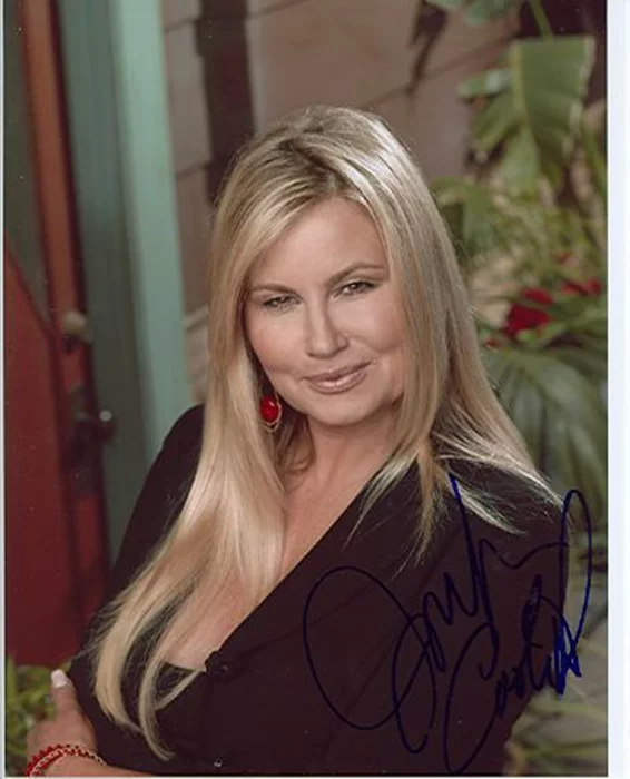 Jennifer Coolidge autograph