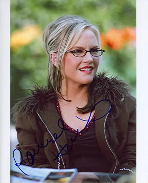 Rachael Harris autograph