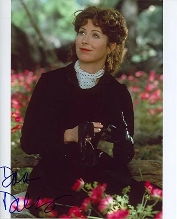 Dana Delany autograph