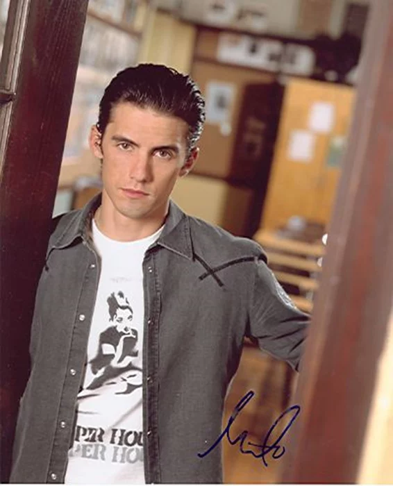 Milo Ventimiglia autograph