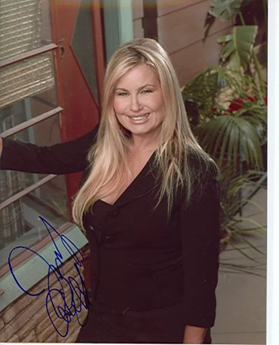 Jennifer Coolidge autograph