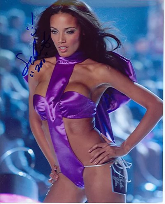Selita Ebanks autograph