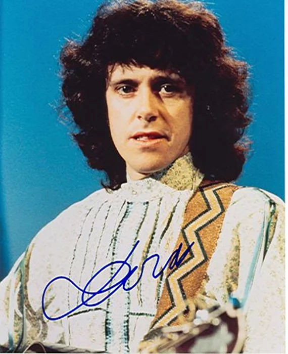 Donovan autograph