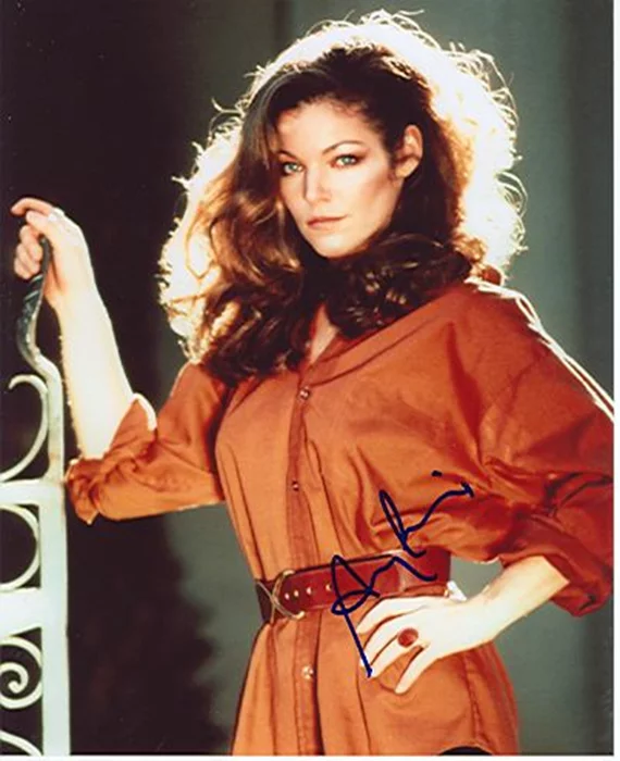 Amy Irving autograph