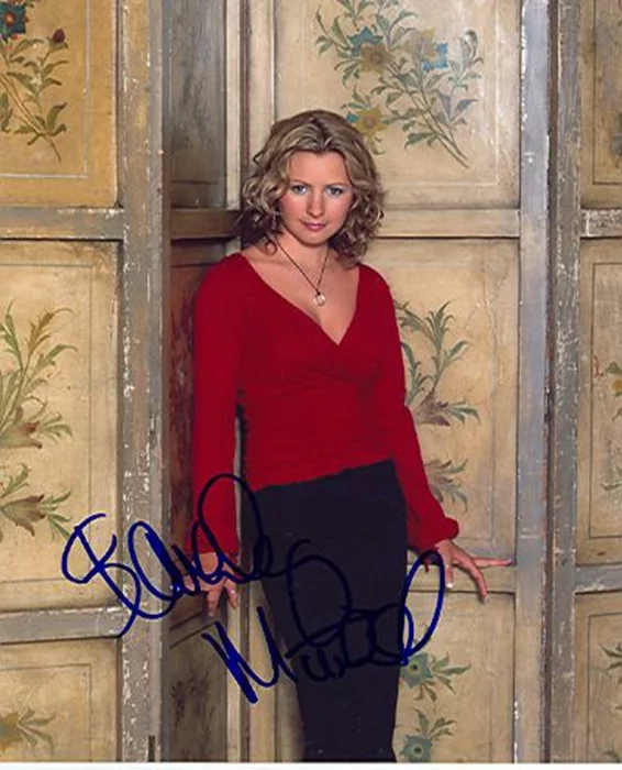 Beverley Mitchell autograph