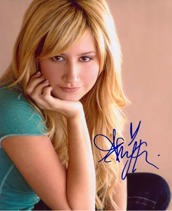 Ashley Tisdale autograph