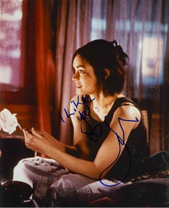 Shannyn Sossamon autograph