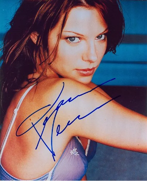 Lauren German autograph