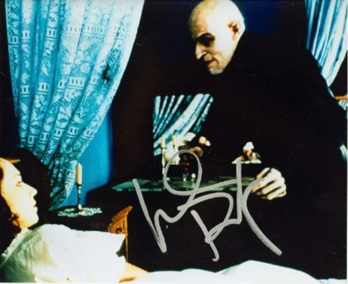 Willem DaFoe autograph