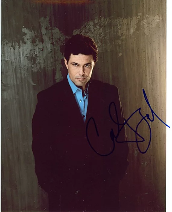 Carlos Bernard autograph