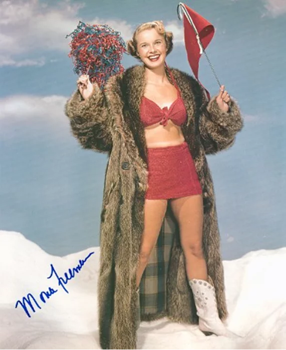 Mona Freeman autograph