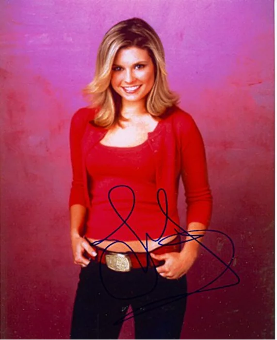 Joanna Garcia autograph