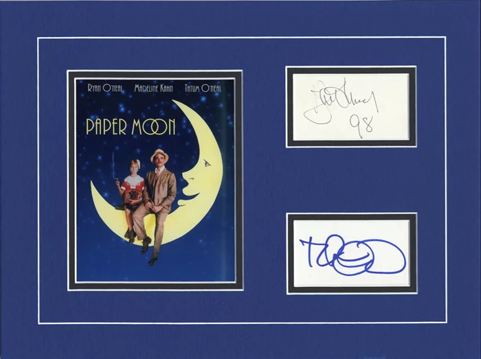 Paper Moon autograph