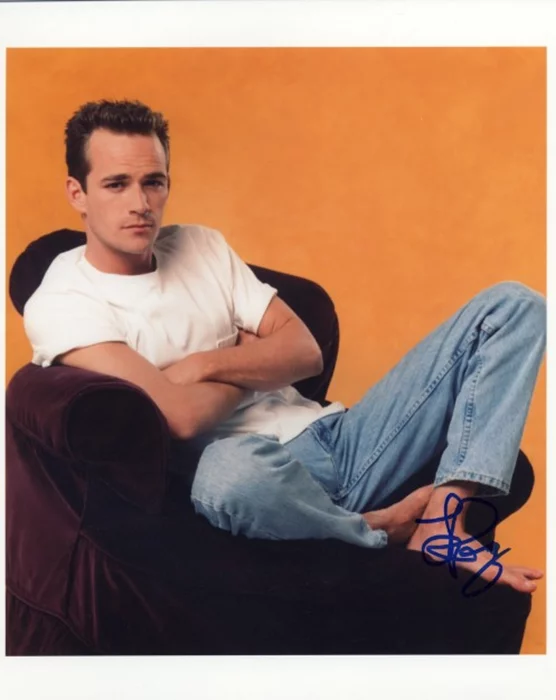 Luke Perry autograph