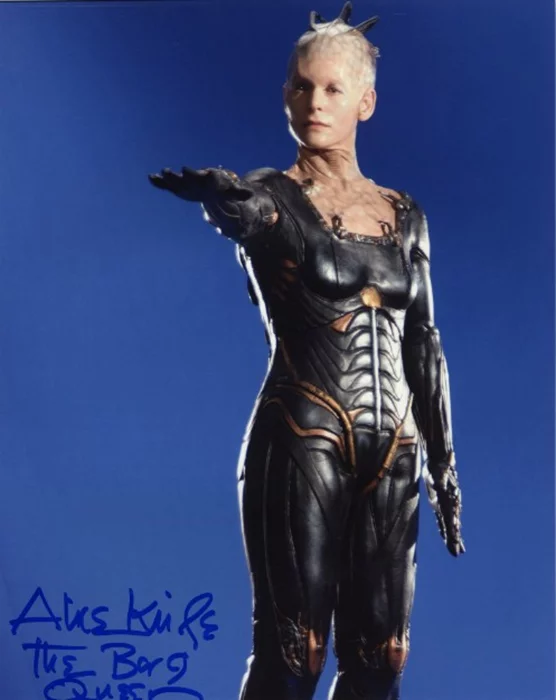 Alice Krige autograph