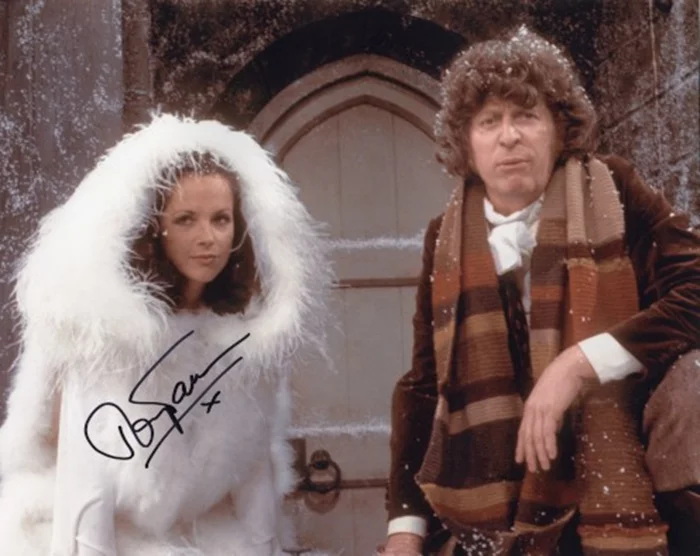 Mary Tamm autograph