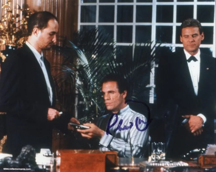 Robert Davi autograph