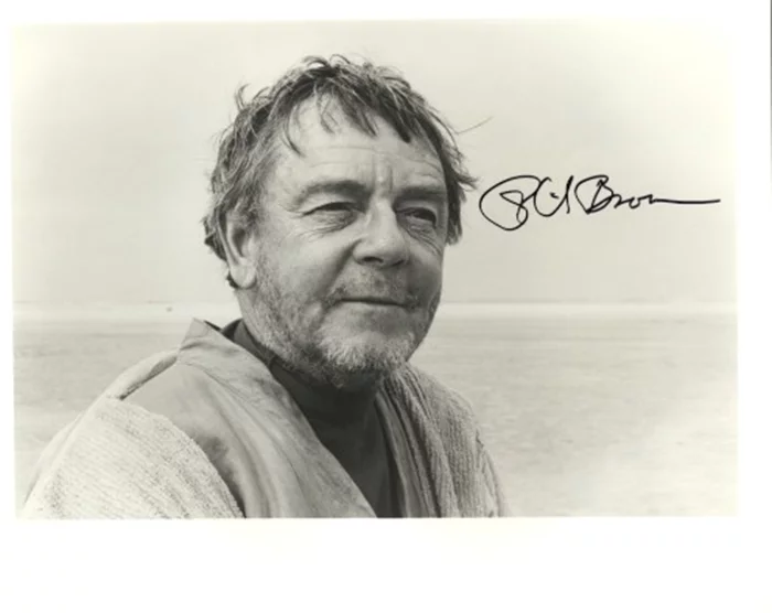 Phil Brown autograph