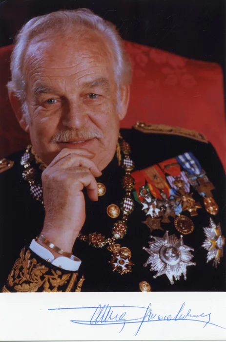 Prince Rainier autograph