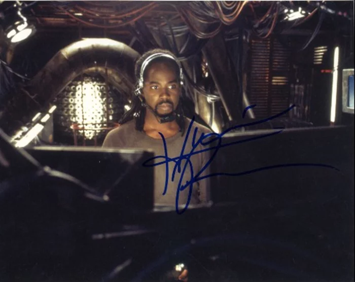 Harold Perrineau autograph