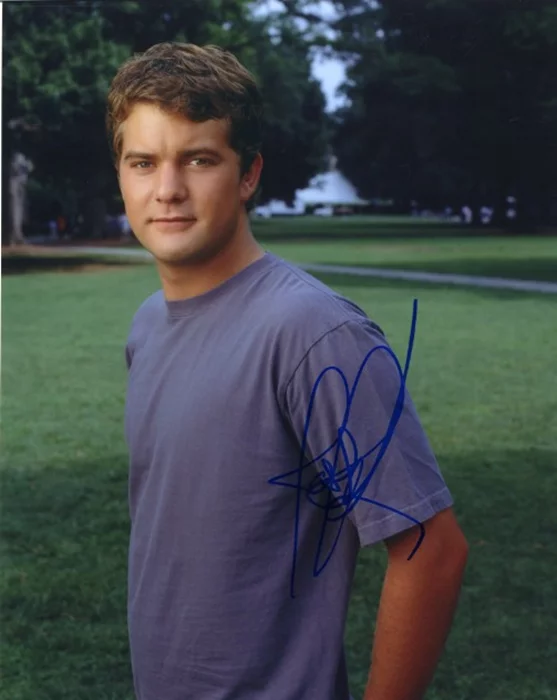 Joshua Jackson autograph