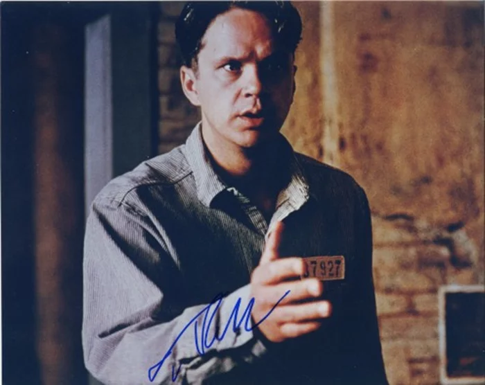 Tim Robbins autograph