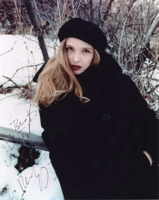 Julie Delpy autograph
